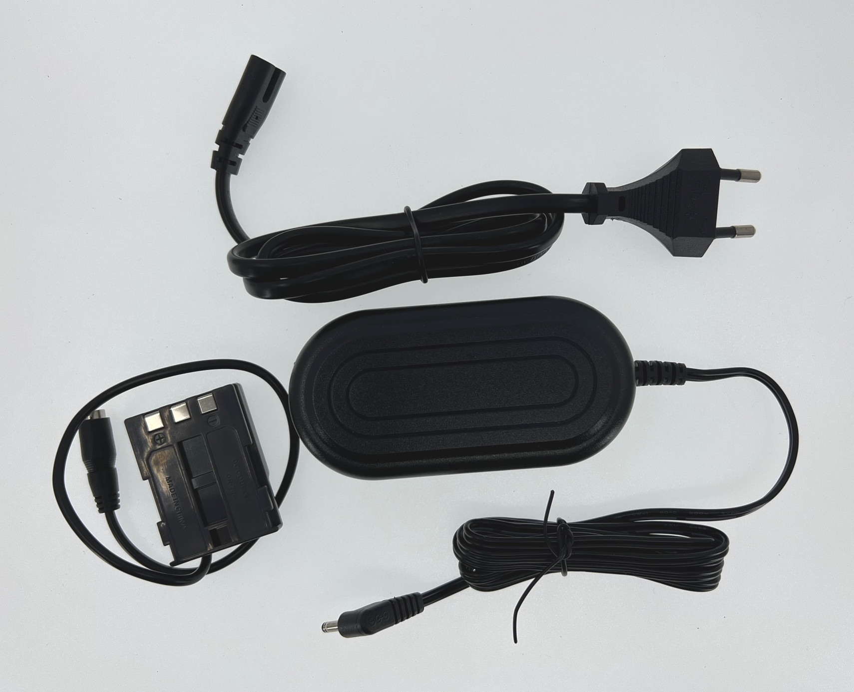 15454_0lJGADnW8gf8M5 Kamera-Netzteil für Canon wie ACK-700 + DC-Kuppler wie DR-700