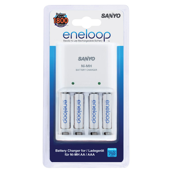 15718_0j1SF5a2GNR4RM Sanyo MQN04 Chargeur + 4x eneloop AAA rechargeables